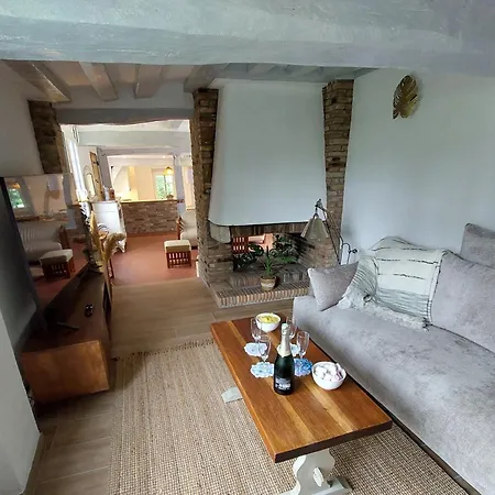 La Closerie De L'andelle Nyaraló *